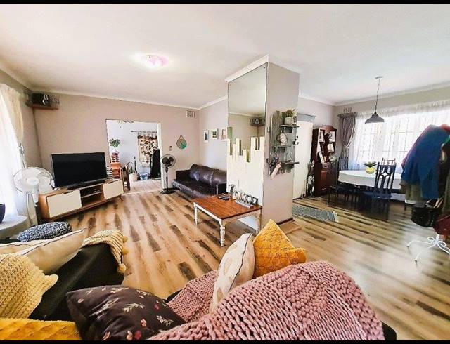 3 BEDROOM HOUSE SOLD IN MOSELEY PARK